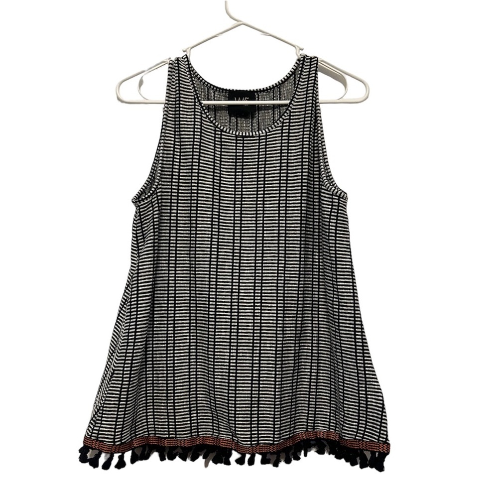 W5 Sleeveless black gray Square print fringe hem top blouse